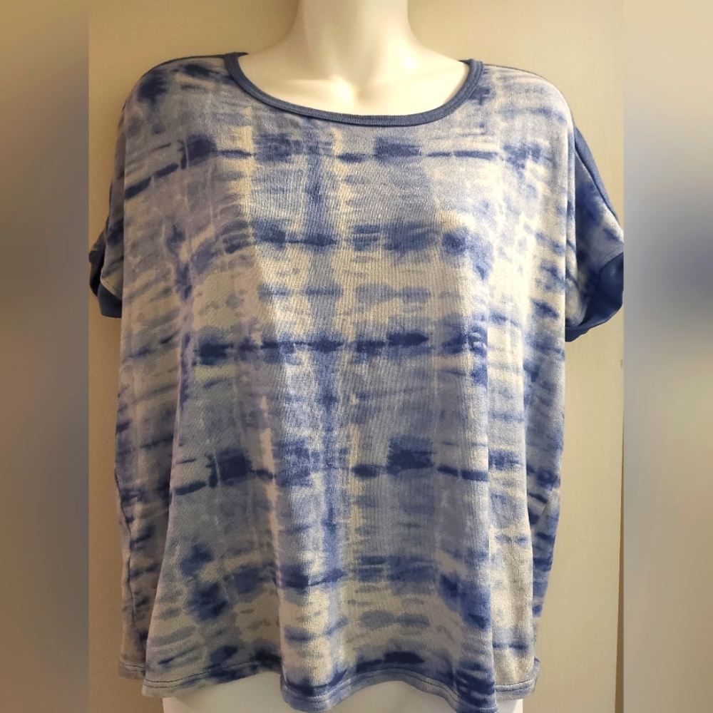 Lucky Brand Blue Tie-Dye Knit Women's Top. Xl. Preloved.
